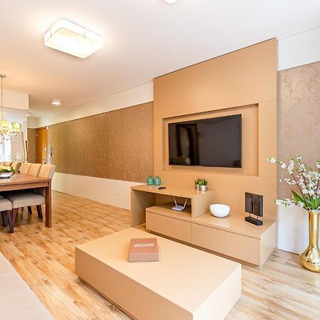 Rosa Apartamento Luxo No Centro Gramado Apartment Bagian luar foto