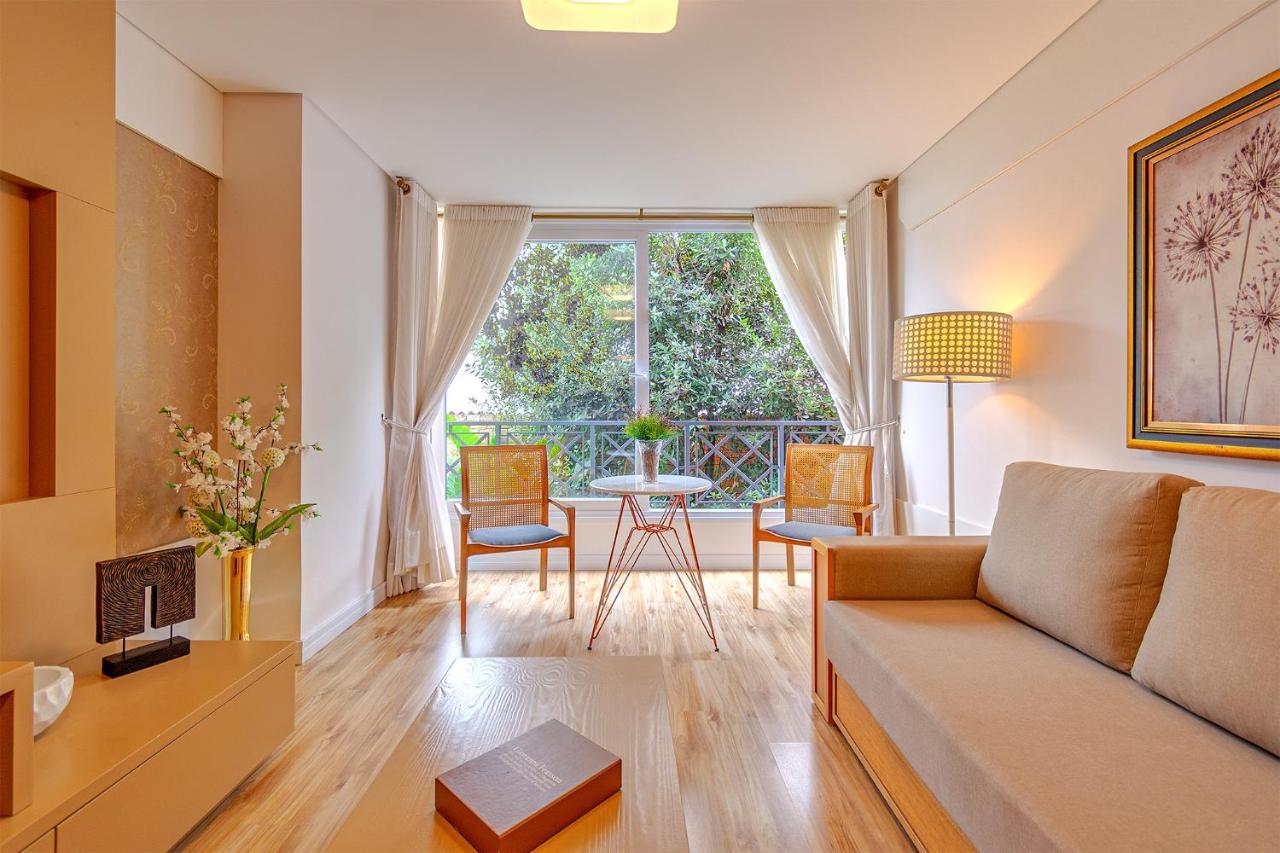 Rosa Apartamento Luxo No Centro Gramado Apartment Bagian luar foto